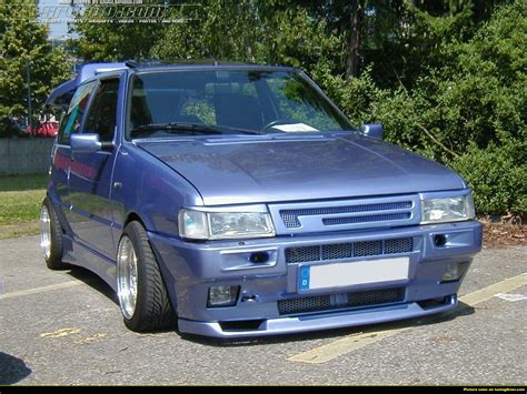 FIAT UNO Review And Photos