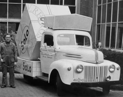 Solo Margarine Camion Ford De 1942 A 1947 Antwerpen Voertuigen