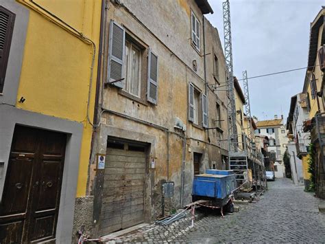 Vendita Appartamento Viterbo Trilocale In Via Della Morretta 5 Ottimo