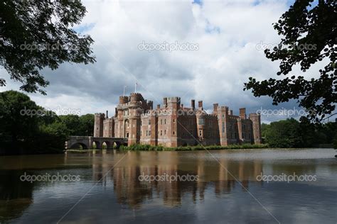 Herstmonceux Castle, Hailsham, East Sussex, England, UK — Stock Photo ...