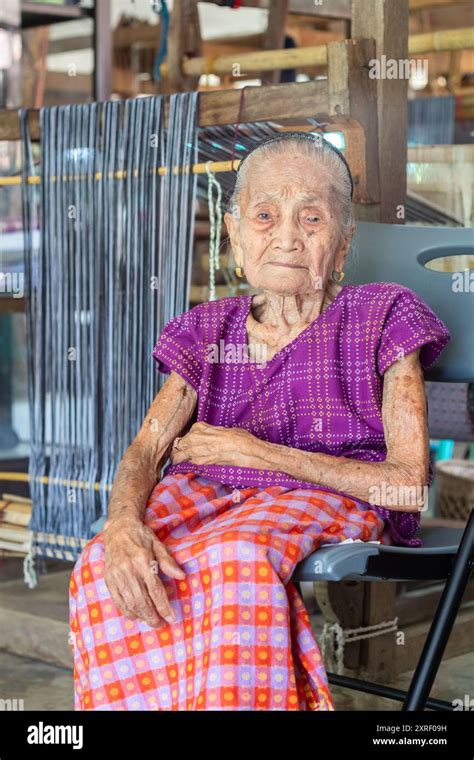 Magdalena Gamayo, a National Living Treasure awardee known for her inabel cloth weaving in ...