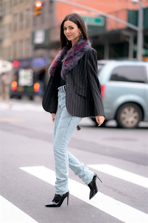 Victoria Justice Madison Reed Sexy Candids Out In New York City Hot Celebs Home