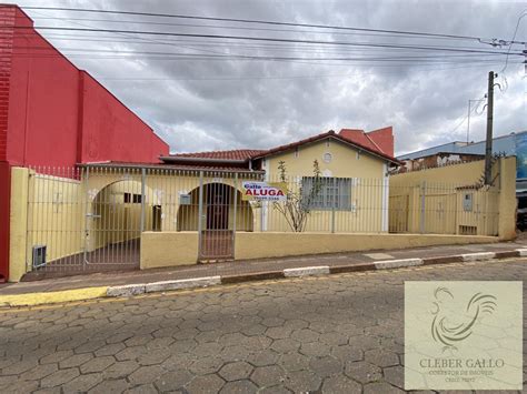 Casa Para Aluguel Em Tatu Sp Centro Dormit Rios Banheiro