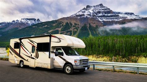 10 RV Destinations to Add to Your Bucket List - Getaway Couple