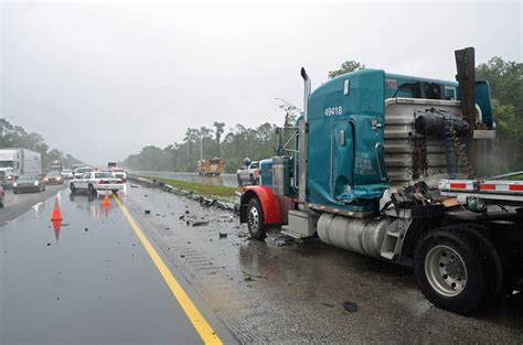 Crash Involving 3 Semis Shuts Down I 95 Southbound Snarls Northbound