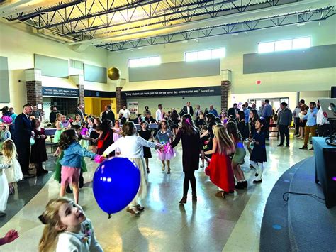 Dakota Valleys Daddy Daughter Dance Dakota Dunes North Sioux City