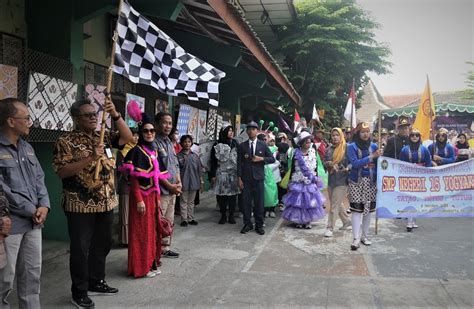 Portal Berita Pemerintah Kota Yogyakarta Seribu Tumpeng Rayakan Hut