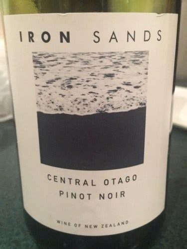 Mt Iron Pinot Noir Central Otago Vivino US