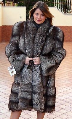 SILVER FOX FUR COAT SILBERFUCHS PELZMANTEL FOURRURE RENARD PELLICCIA