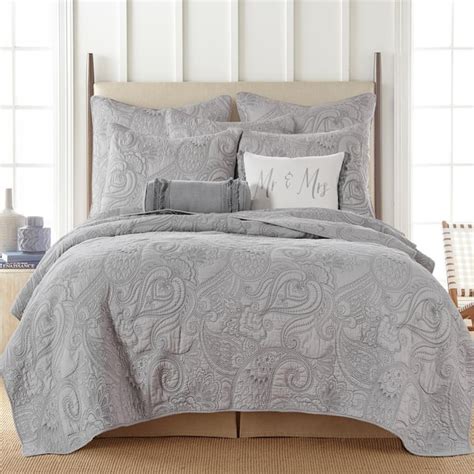 Levtex Home Perla Grey 3 Piece Paisley Quilting Cotton Full Queen Quilt