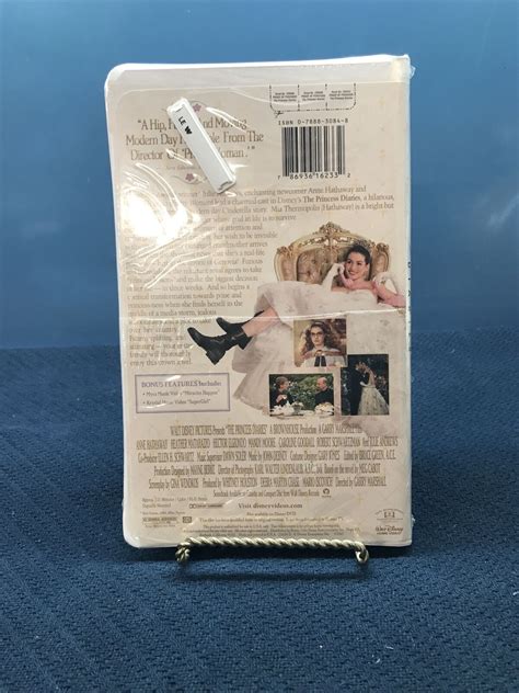 Disney S The Princess Diaries VHS 2001 Clamshell Case Brand New