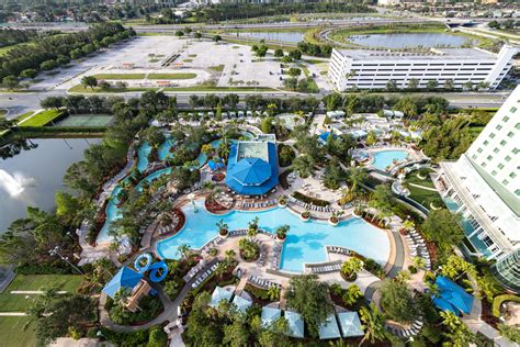 Pools, Lazy River & Private Cabanas - The Hilton Orlando