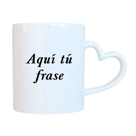 Taza blanca con asa de corazón