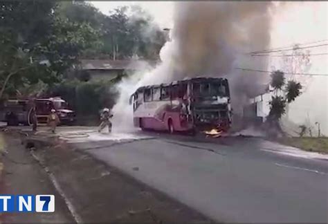 Bus Que Se Quem En San Carlos Ten A A Os De Antig Edad Teletica