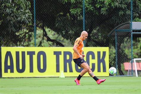 F Bio Santos Destaca Import Ncia Da Volta Aos Treinos Clube Atl Tico