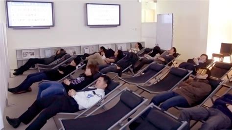 Why Overtired Japan Is Turning To Office Siestas Siesta Japan