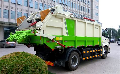 AUMAN GARBAGE TRUCK Foton Saudi Petromin