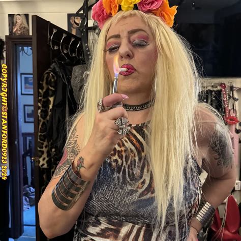 SHIRLEY HIPPY SLUT 105 Nude Pics XHamster