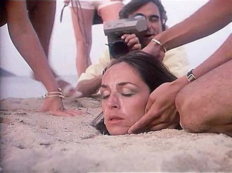 En el calor de St Tropez el mejor porno francés classicsexonly XVIDEOS