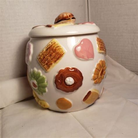 VTG 1950 S NAPCO JAPAN COOKIE JAR COOKIES ALL OVER WALNUT LID EBay