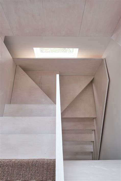 Residents on offord road islington london n1 protest the traffic flow 1