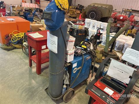 Miller Millermatic 251 251 A MIG Electric Welder Ritchie Bros