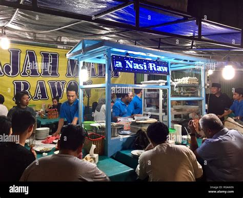 Nasi Rawon stall in Surabaya Indonesia Stock Photo - Alamy