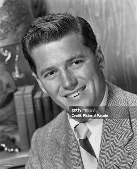 Publicity Shot Of American Actor Gordon Macrae For The 1952 Film