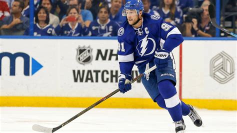 Download Steven Stamkos Live Action Ice Hockey Wallpaper