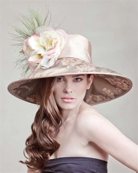 Couture Derby Hat By Arturorios On Etsy Derby Hats Fancy Hats