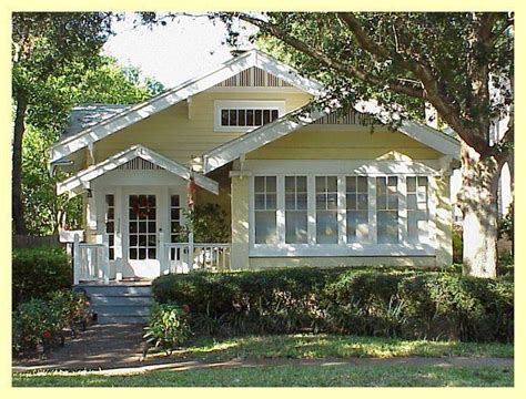 Love The Color Yellow House Exterior House Exterior Exterior House Colors