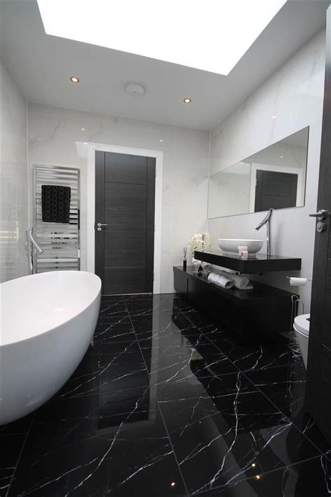 Pin By Ellie Blease On Goals Bathroom Design Black Bathroom Interior