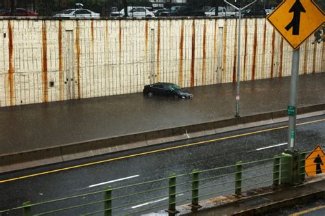 Nueva York Inundada Por Lluvias Torrenciales El Metro Parcialmente