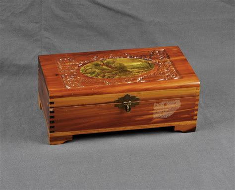 Vintage Cedar Keepsake Box Wooden Jewelry Storage Copper Gold Color