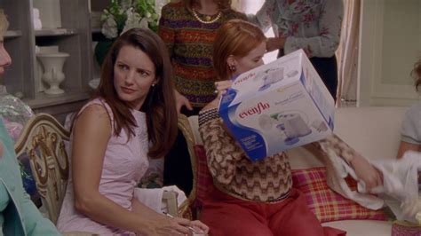 Evenflo Baby Products In Sex And The City S04E17 A Vogue Idea 2002