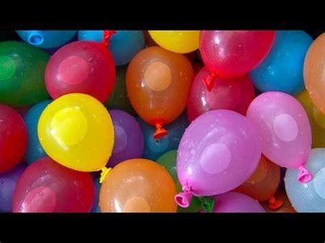 Скидываем бомбочки с водой. (две камеры) - YouTube