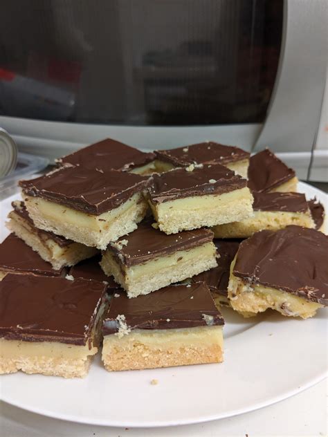 Homemade Millionaires Shortbread R Dessert