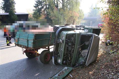 Neumarkt St Veit Fotos Von Unfall Auf Elsenbacherstra E Unimog