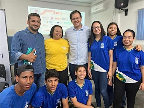 Thiago Silva Viabiliza Projeto De Empreendedorismo E Inova O