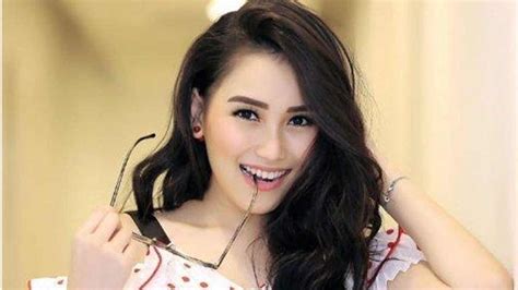 Foto Ayu Ting Ting Terbaru Newstempo