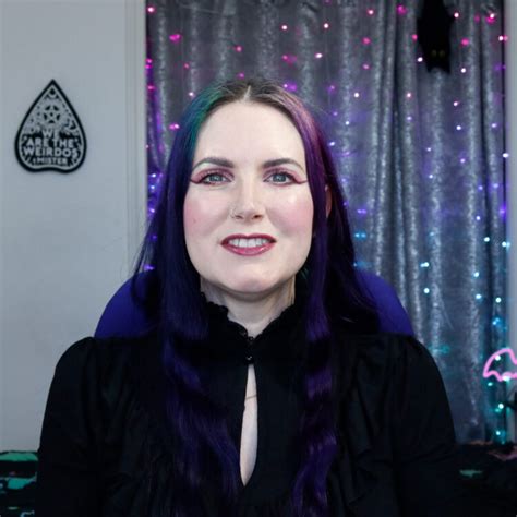 Hot Sexy Karla Powell Bikini Pics