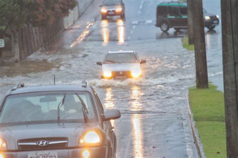 Frente Fria Traz Chuva Intensa A Sc E Risco De Transtornos Veja