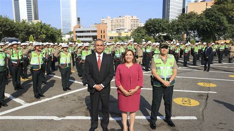 Presidenta Boluarte Anuncia Incremento De Polic As Para Combatir El