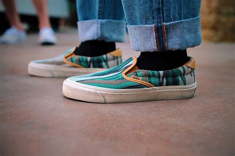 Vans x Disney 发布活动现场回顾 & #OnFeet 球鞋街拍特辑 | Hypebeast