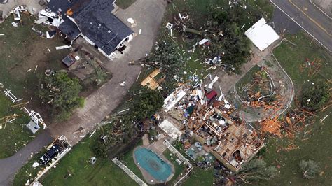 Oklahoma tornado damage estimate tops $2 billion - CBS News