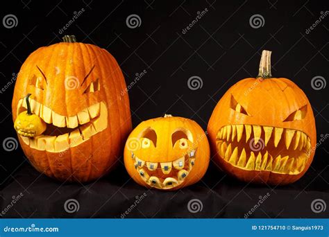 Jack O Lantern with Evil Face Stock Photo - Image of pumpkin, halloween ...