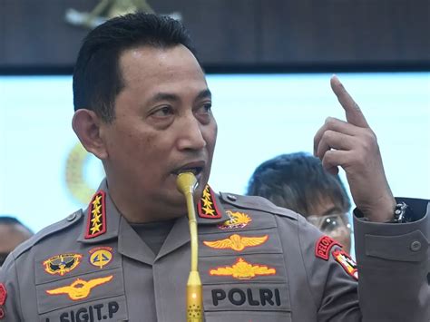 Polisi Dimutasi Karena Langgar Etik Kasus Brigadir J Ini Daftarnya