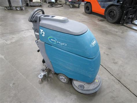 Tennant T3 Walk Behind Floor Scrubber