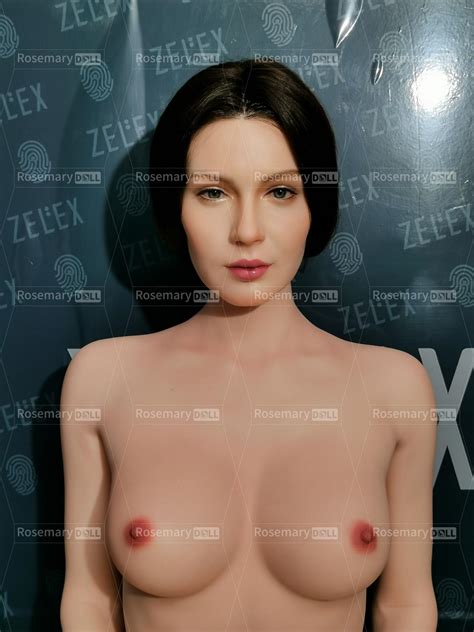 Zelex Cm Ft C Cup Silicone Sex Doll Lynn Malan Sex Doll Picture