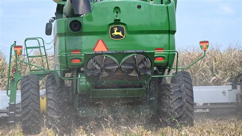 Claas Combine Vs John Deere